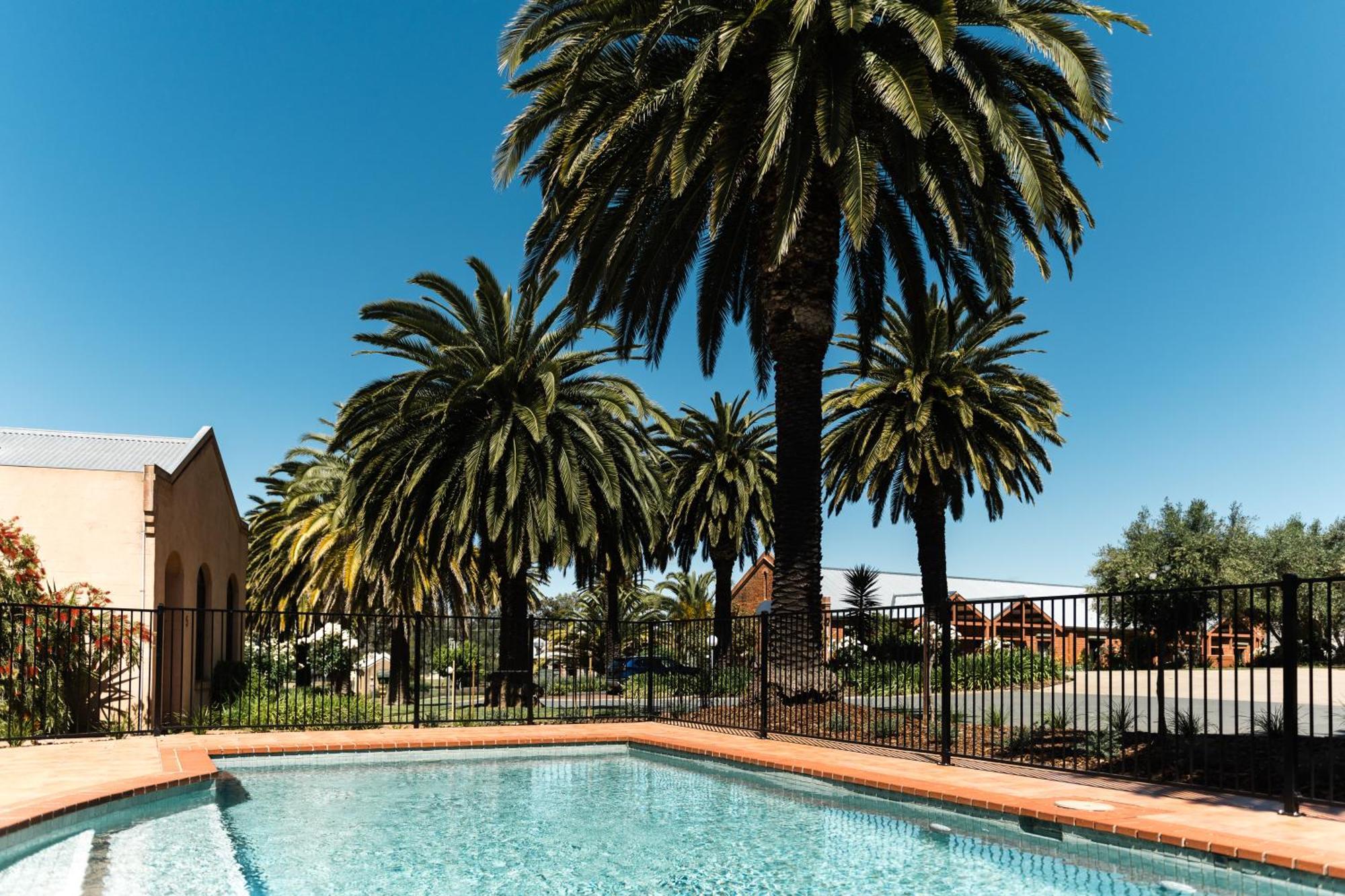 Tuileries At De Bortoli Rutherglen Exterior foto